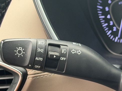 Used 2020 Hyundai Santa Fe SEL w/ Convenience + Premium Package FWD image 35