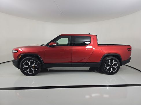 Used 2022 Rivian R1T Adventure AWD/4WD image 2
