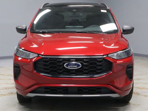 Certified 2023 Ford Escape ST-Line w/ Tech Pack #1 image 6