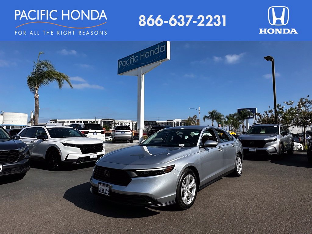 Used 2023 Honda Accord LX image 1