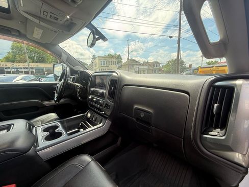 Used 2019 Chevrolet Silverado 2500 LTZ w/ Duramax Plus Package AWD/4WD image 21