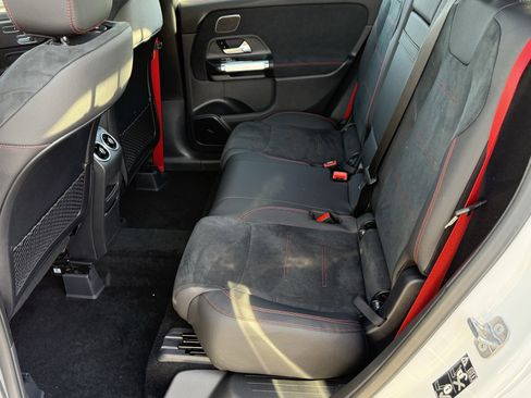 New 2026 Mercedes-Benz GLB 35 AMG 4MATIC image 27