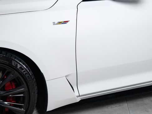 Used 2023 Cadillac CT5 V Blackwing RWD image 5
