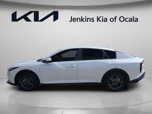 New 2026 Kia K4 FWD image 6