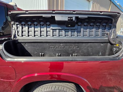 Used 2021 RAM 1500 Limited AWD/4WD image 10