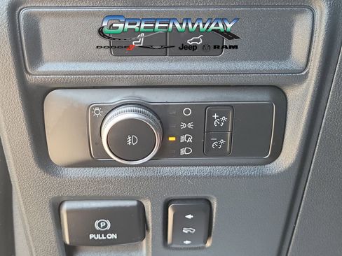 Used 2022 Ford Expedition Max Limited image 25