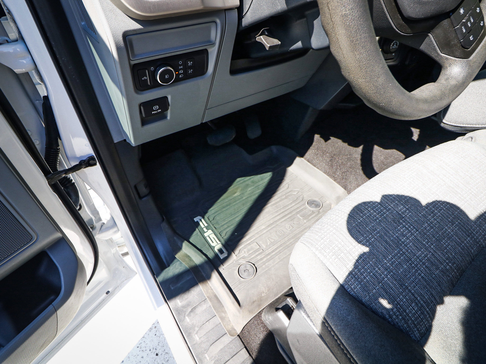 Used 2021 Ford F150 XLT AWD/4WD image 17