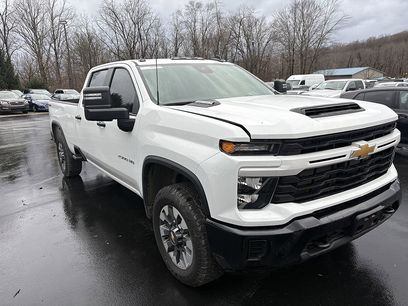 Used 2024 Chevrolet Silverado 2500 Custom w/ Custom Value Package