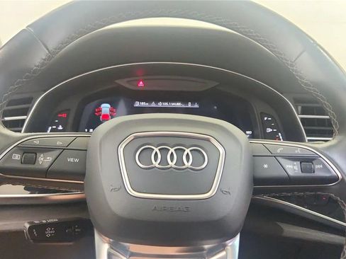 Used 2022 Audi Q8 Prestige AWD/4WD image 20