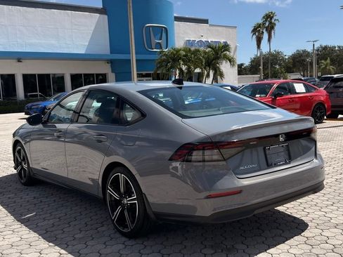 Used 2026 Honda Accord SE image 11