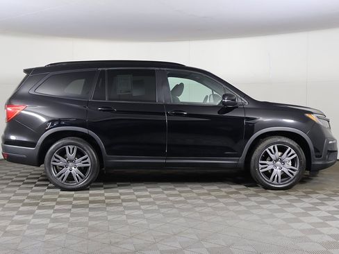 Used 2022 Honda Pilot Sport image 17