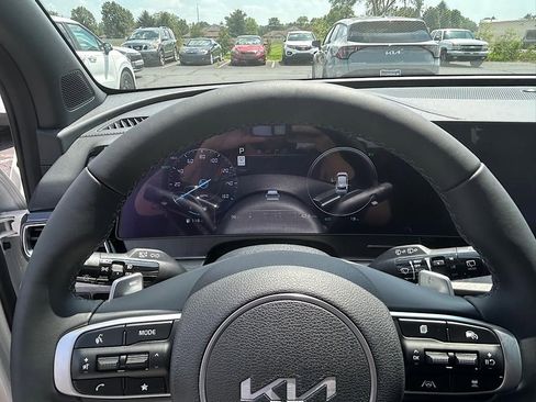 New 2025 Kia Sportage X-Line Prestige image 18