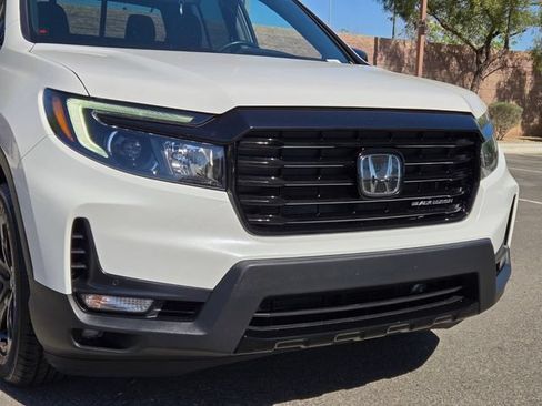 Certified 2023 Honda Ridgeline Black Edition image 2
