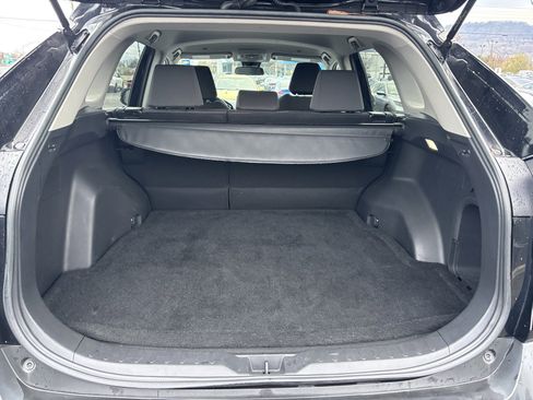 Used 2023 Toyota RAV4 XLE image 19