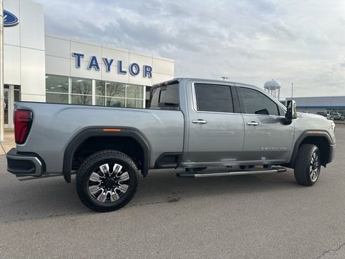 Used 2026 GMC Sierra 2500 Denali image 19