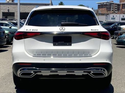 Certified 2023 Mercedes-Benz GLC 300 4MATIC image 3