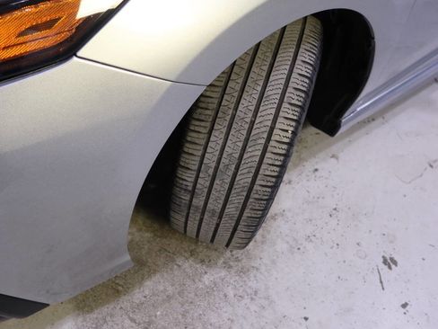 Used 2022 Toyota Camry SE image 11