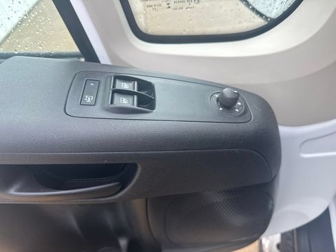 Used 2020 RAM ProMaster 2500 w/ Interior Convenience Group FWD image 24