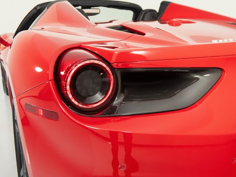 Certified 2018 Ferrari 488 Spider RWD image 15