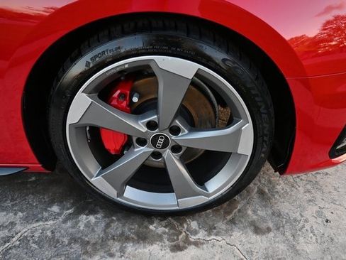 Used 2022 Audi A4 2.0T Premium Plus image 11