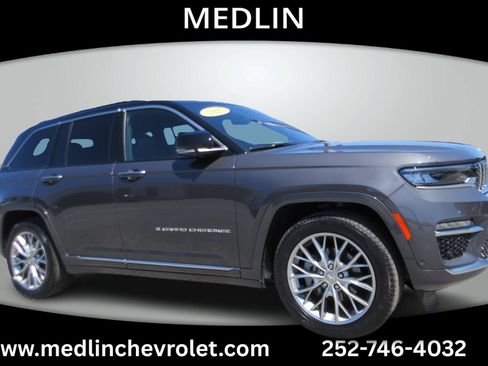 Used 2025 Jeep Grand Cherokee Summit AWD/4WD image 1