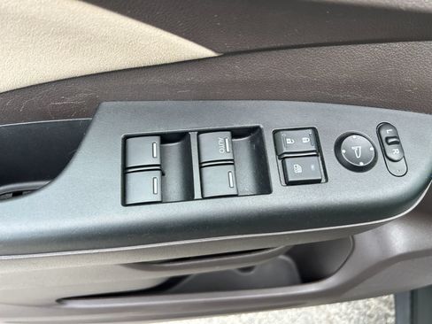 Used 2012 Honda CR-V EX image 18