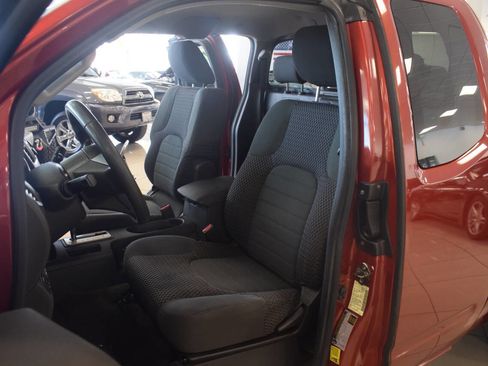 Used 2013 Nissan Frontier SV RWD image 53