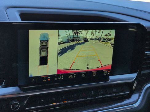 Used 2024 Chevrolet Silverado 1500 LT Trail Boss w/ LT Trail Boss Premium Package image 19