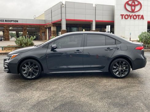 Used 2026 Toyota Corolla SE image 7