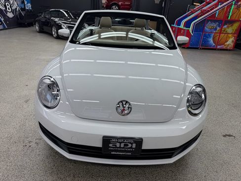 Used 2014 Volkswagen Beetle 1.8T FWD image 11