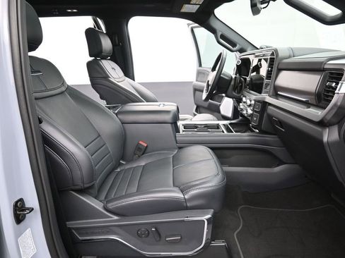 Certified 2026 Ford F250 Platinum AWD/4WD image 24