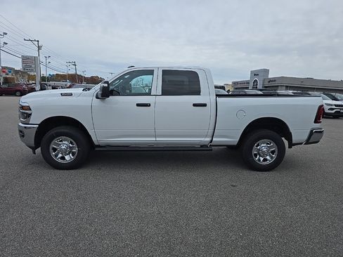 New 2026 RAM 3500 Tradesman image 4