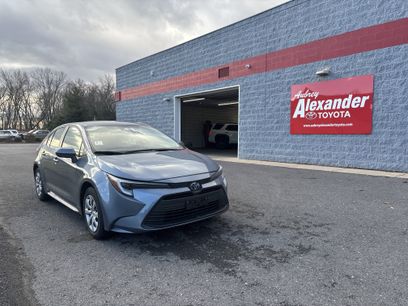 Used 2025 Toyota Corolla LE