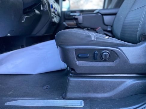 Used 2023 Chevrolet Silverado 2500 LT AWD/4WD image 21