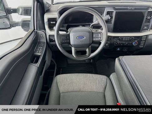 Used 2025 Ford F250 XLT w/ Black Appearance Package AWD/4WD image 23