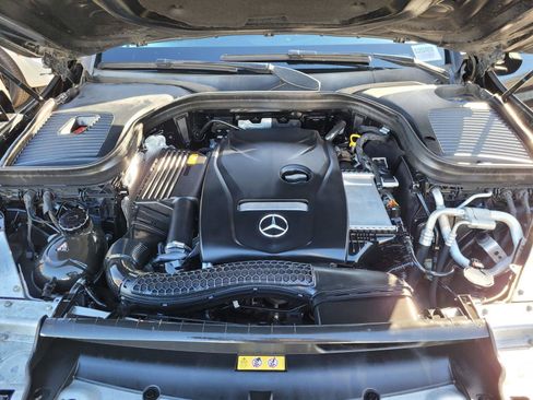 Used 2019 Mercedes-Benz GLC 300 image 36