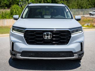 Used 2024 Honda Pilot Touring video 2