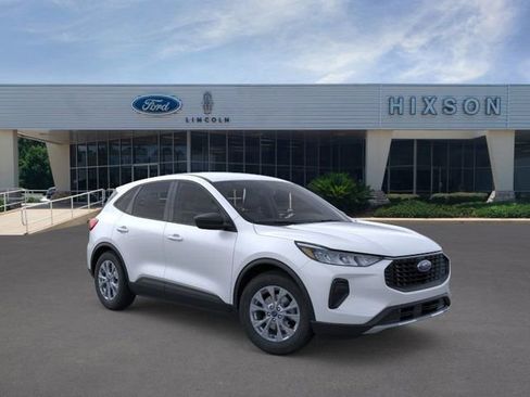 New 2026 Ford Escape Active image 2