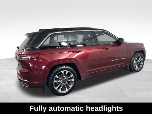 Used 2024 Jeep Grand Cherokee Overland image 12