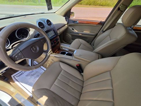 Used 2008 Mercedes-Benz ML 350 4MATIC image 3