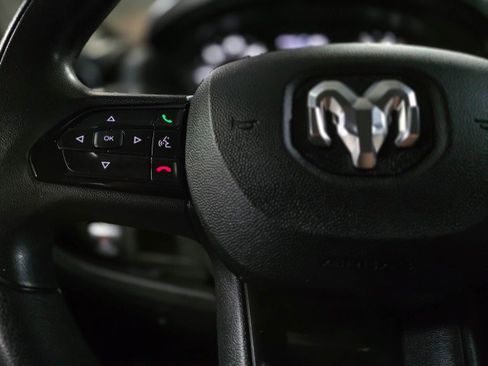 Used 2023 RAM ProMaster 2500 w/ Driver Convenience Group image 17