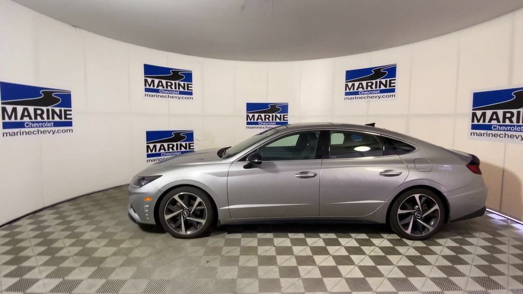 Used 2021 Hyundai Sonata SEL Plus w/ Tech Package FWD image 7