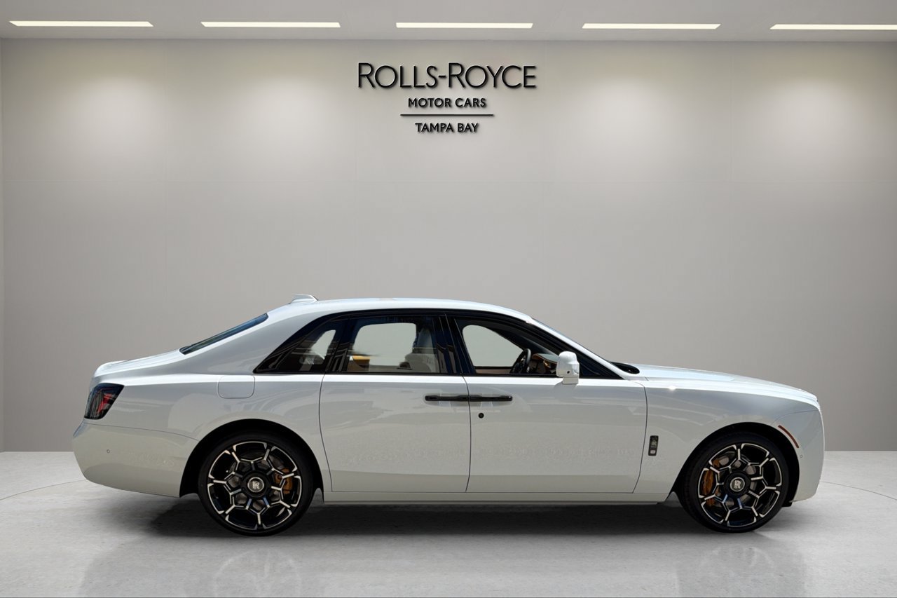 New 2027 Rolls-Royce Ghost Black Badge AWD/4WD image 7