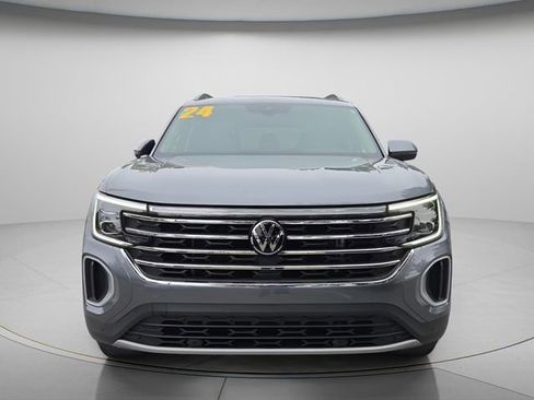 Used 2024 Volkswagen Atlas SE FWD image 4