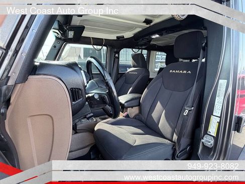 Used 2014 Jeep Wrangler Unlimited Sahara w/ Connectivity Group image 9