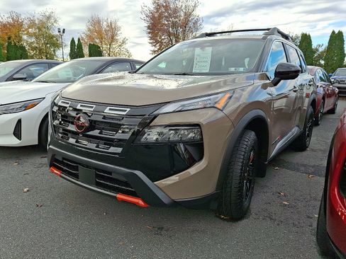 New 2026 Nissan Rogue SV w/ Rock Creek Premium Package image 3