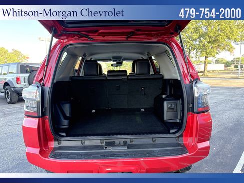 Used 2021 Toyota 4Runner SR5 Premium AWD/4WD image 37