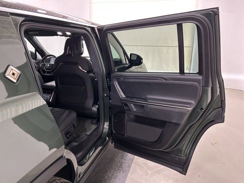 Used 2024 Rivian R1S Adventure image 19