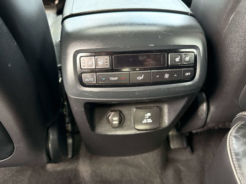 Used 2020 Hyundai Palisade Limited AWD/4WD image 14