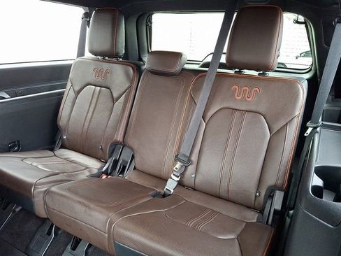 Used 2021 Ford Expedition Max King Ranch image 9